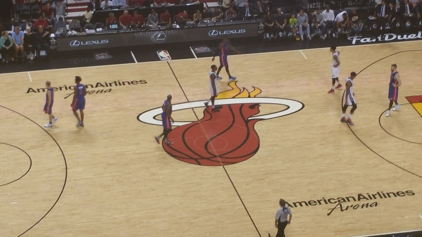 Pistons vs Heat